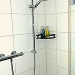 Haus Am Bahndamm Apartamento *