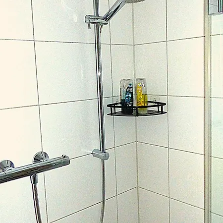Haus Am Bahndamm Apartament *