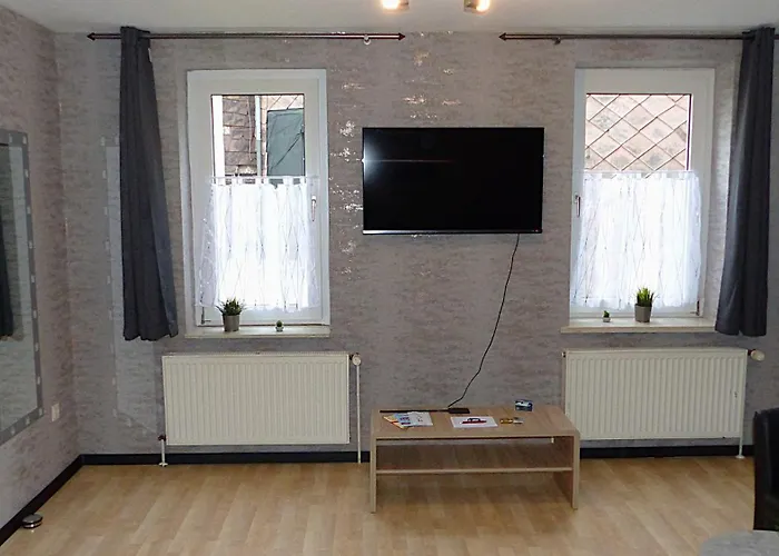 Haus Am Bahndamm Апартаменты *